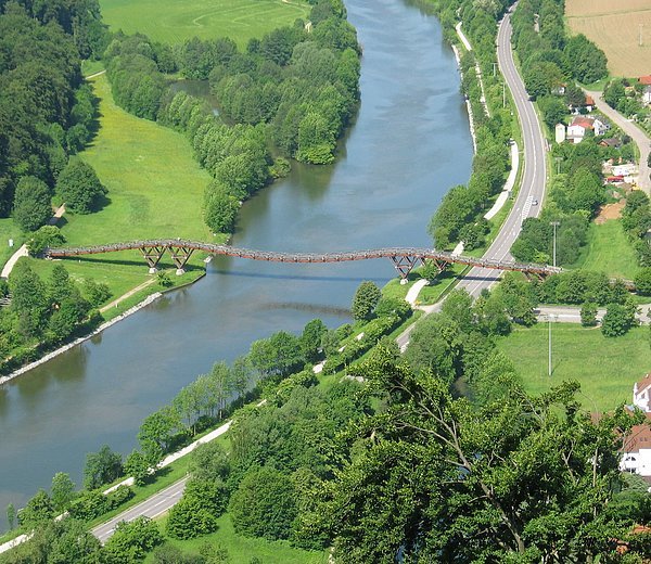 Holzbrücke Tatzlwurm in Essing im Altmühltal_© Tourismusverband Kelheim